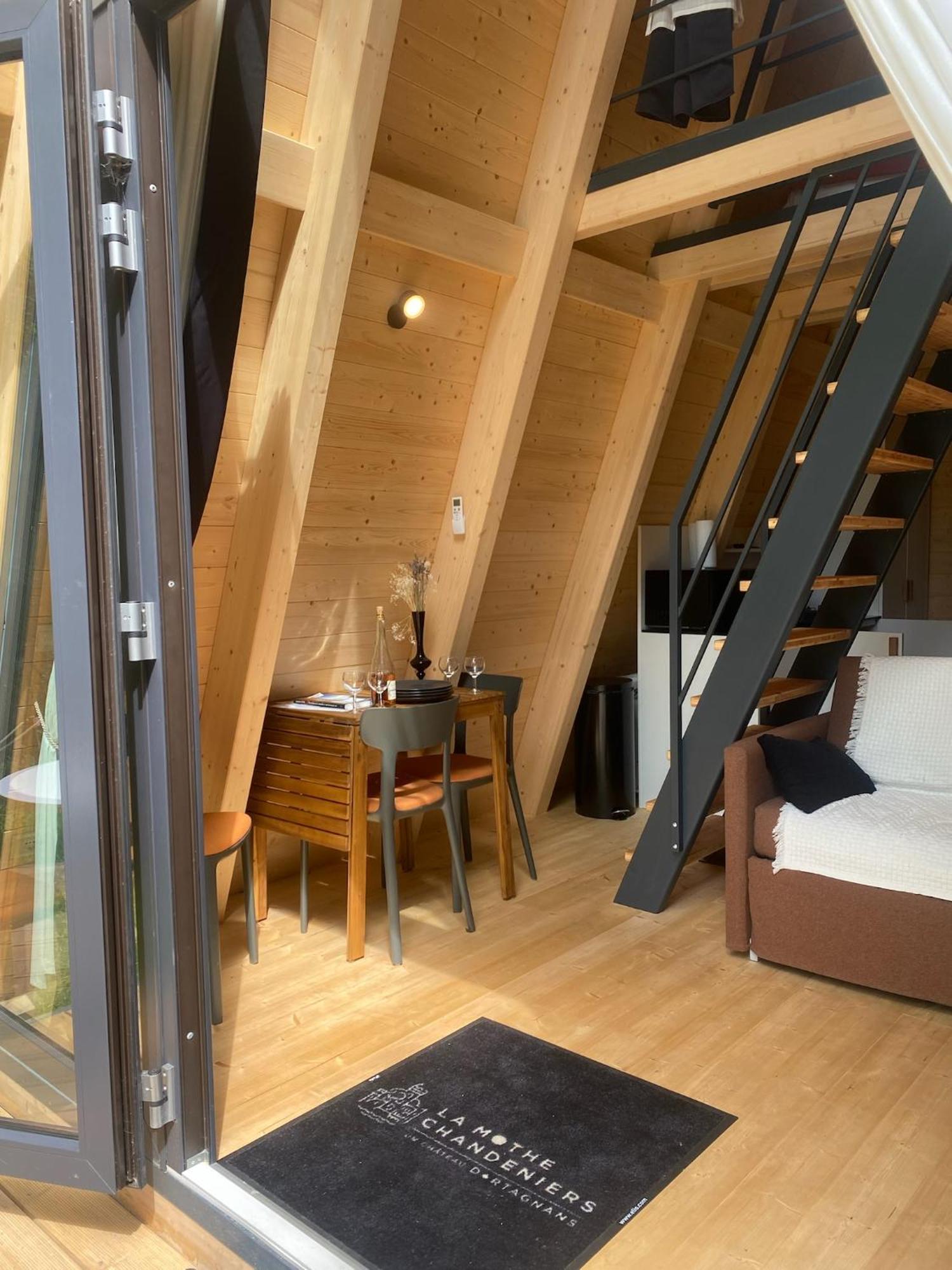 Ecolodges De Reve Dans Un Chateau De Conte De Fees Les-Trois-Moutiers Екстер'єр фото